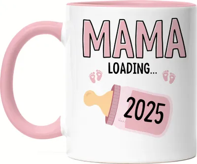 Produktbild von Mama Loading 2025 Tasse Rosa Geschenk Werdende Mama Babynews Mit Ladebalken Mutterschutz Schwangerschaft Geschenkidee