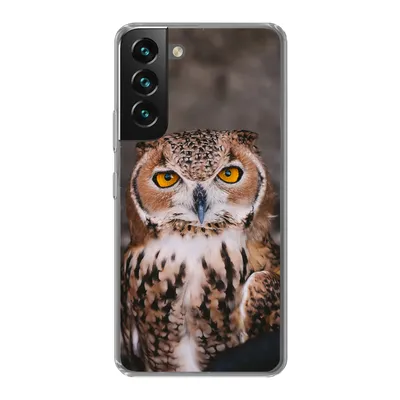 Produktbild von MuchoWow® Handyhülle Schutzhülle Hülle für Samsung Galaxy S22 Braune Eule schaut direkt in die Kamera Silikon Softcase Handy Hülle - Mobiltelefonhülle