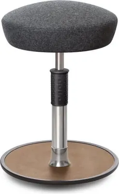 Produktbild von Sitz- Stehhocker Free Regular Hutsitz kvadrat Divina Mel. Grau Chrom /Natur.