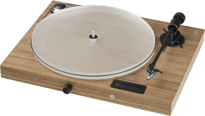 Produktbild von Pro-Ject Juke Box S2 Walnut Abspielgerät