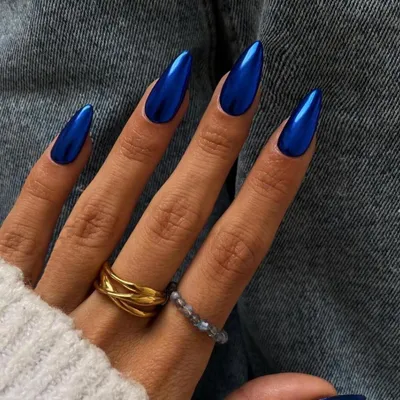 Immagine prodotto di Unghie finte adesive, colore blu Königsberg, forma a mandorla, effetto specchio, confezione da 24 pezzi