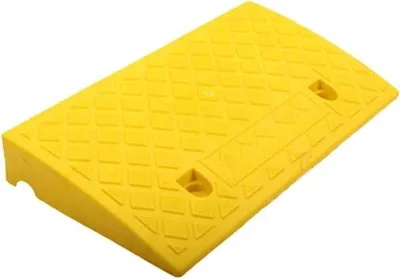 Zdjęcie produktu dla Krawędź schodów – Płytka progowa – Zapewnia bezpieczne przejście – Antypoślizgowa powierzchnia – 51 x 28 x 8,7 cm – Żółta