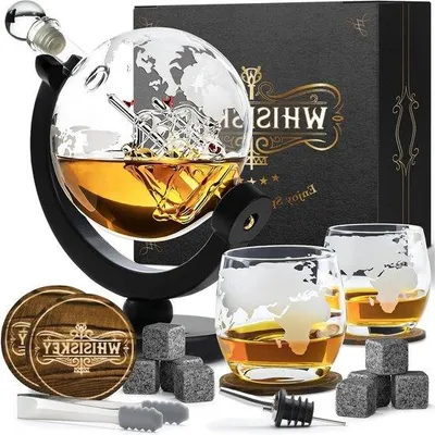 Zdjęcie produktu dla zestaw do whisky – 900 ml – ozdobna karafka – prezent dla mężczyzn – w zestawie 8 kostek do whisky i 2 kieliszki o pojemności 285 ml