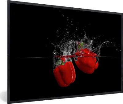 Produktbild von MuchoWow® Gerahmtes Poster Paprika - Gemüse - Stilleben - Wasser - Rot 30x20 cm - Poster mit Schwarzem Bilderrahmen Wandposter Rahmen Foto Bilder - Kunstdruck - Bild-Poster