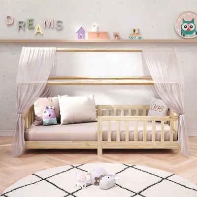 Produktbild von Hausbett NINA aus massiver Kiefer, schönes Montessori Bett in 90 x 200, minimalistisches Kinderbett mit Dach natur