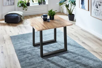 Produktbild von Esstisch Baumkante Akazie eichenfarben 90 x 90 schwarz NOAH