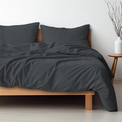 Produktbild von Unyqoos® Bettwäsche-Set – 200 x 200 cm + 2x 80 x 80 cm Kissenbezüge, atmungsaktive Mikrofaser, superweich, ‑, Anthrazit, verdeckter Reißverschluss
