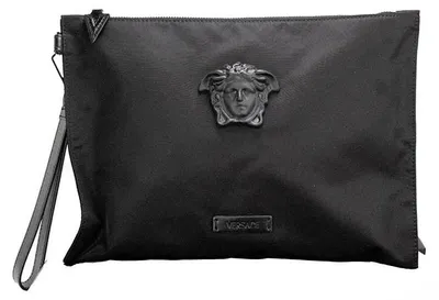 Image de Versace pochette Méduse nylon noir, dragonne convertible