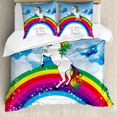 Produktbild von ABAKUHAUS Fantasie Bettbezug, Einhorn Regenbogen-Fantasie, Milbensicher Allergiker geeignet mit Kissenbezügen, 155 cm x 220 cm - 80 x 80 cm, Mehrfarbig