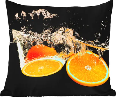Produktbild von MuchoWow® Outdoor Kissen - Orange - Stillleben - Wasser - Schwarz - Obst - 45x45 cm - Wetterfest - Lounge Kissen - Fotokissen - Dekoratives Kissen