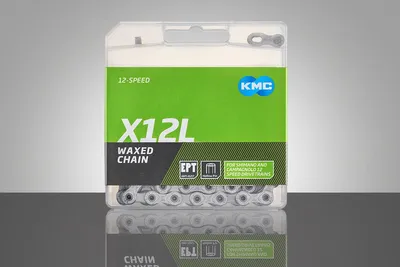 Immagine prodotto di Catena KMC X12L, 12 velocità, 126 maglie, argento, cerata