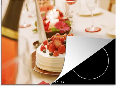 Produktbild von KitchenYeah© Herdabdeckplatte Torte - Tisch - Obst , 77x59cm, Küche Deko, Glaskeramikkochfeld Herdabdeckung, Abdeckplatte fùr Kochfeld