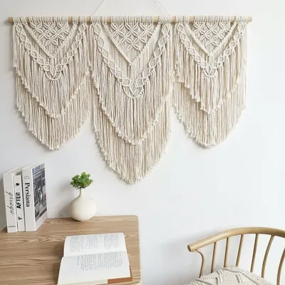 Produktbild von Omgoods – Makramee-Wandbehang – Handgefertigte, boho-inspirierte Wanddekoration, 110 x 82 cm