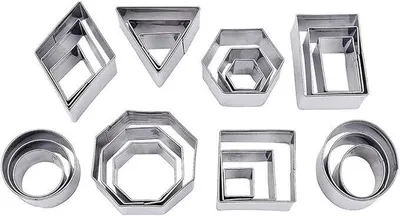 Immagine prodotto di Stampini geometrici per biscotti, 24 pezzi