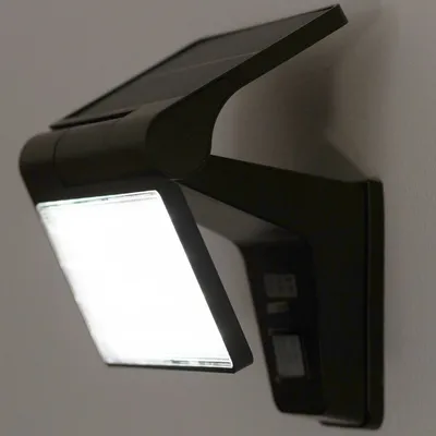 Zdjęcie produktu dla Naświetlacz Solarny Lampa Elewacyjna LED 6500K IP44 Czujnik Ruchu i Zmierzchu CORDY LUMILED