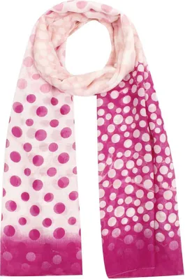 Samaya Breitschal in rosa