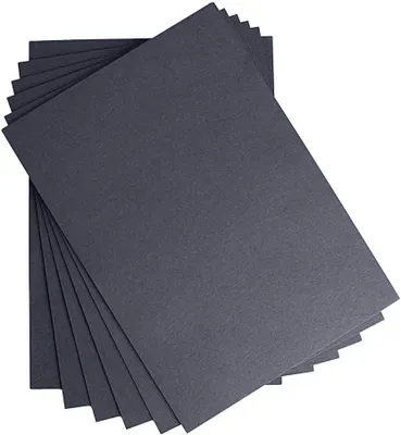 Immagine prodotto di Carta A4, 220 g/m², 50 fogli, nera, ideale per progetti creativi