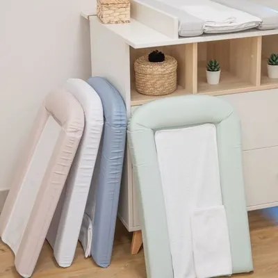 Image de Matelas à Langer PVC, 42x70 cm, Avec 2 Éponges Amovibles, Confort Nuage