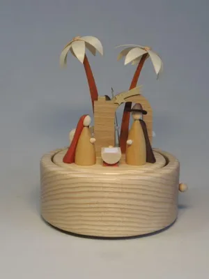 Produktbild von Spieldose Christi Geburt - Naturholzdesign (18cm) von Richard Glässer