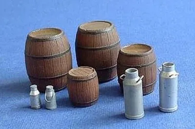 Produktbild von Hauler Models HLU35080 - 1:35 Wooden barrels and milk cans - Zubehör