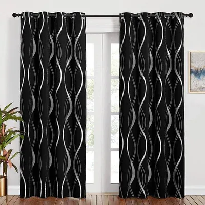 Productafbeelding van Verduisteringsgordijnen set van 2 - Zwart - H 220 x B 140 cm - Ondoorzichtig - Inslagringen - Gelijnd printpatroon - Gordijnen