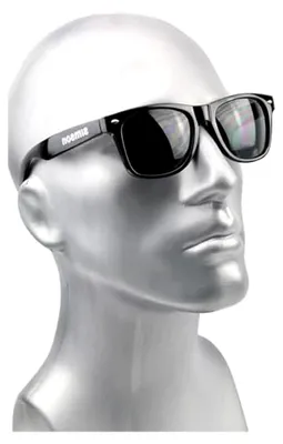 Produktbild von Sonnenbrille mit schwarzem Kunststoffgestell und UV400-Sonnenschutz