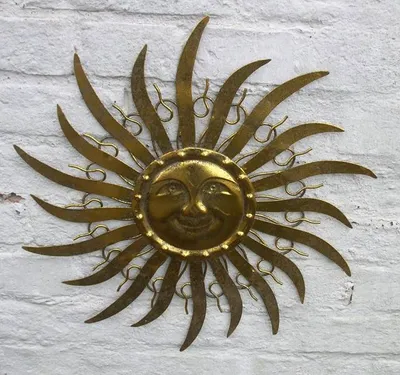 Produktbild von Traumschöne Wanddekoration, Sonne, Eisen, golden patiniert, 47 cm