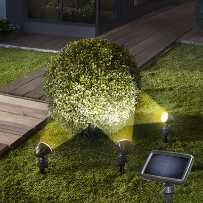 Produktbild von esotec Solarstrahler 3er Set Trio Professional Lichtfarbe 3500K outdoor 102540