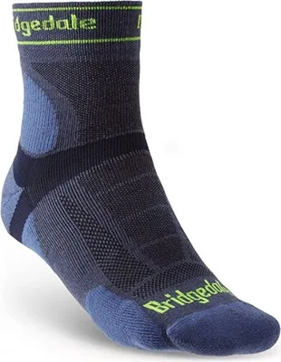 Produktbild von Bridgedale Trail Run UltraLight T2 Merino Sport 3/4 Crew Farbe: blau / Bekleidung Größe: M