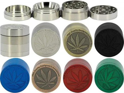 Image de Grinder métallique haut de gamme, 4 pièces, couleurs assorties