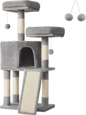 Produktbild von Famanu Kratzbaum 115 cm - hellgraue Kratzfläche mit Spielzeugen