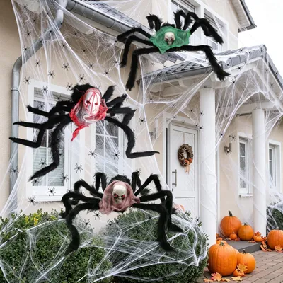 Produktbild von Halloween Dekorationsset mit Spinnennetz und Fake-Spinnen