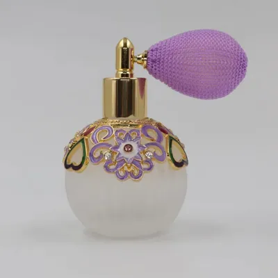 Produktbild von Parfümzerstäuber 50ml Vintage-Parfümflasche (leer) – Lila Zinklegierung, Zerstäuber, nachfüllbarer Reisebehälter für ätherische Öle
