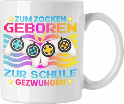 Produktbild von Trendation - Gamer Tasse Geschenk Jungen Zocker Mitbringsel Männer Zocken Gaming Geschenkideen PC Kinder Zubehör Spruch Lustig Zur Schule Gezwungen (Weiß)
