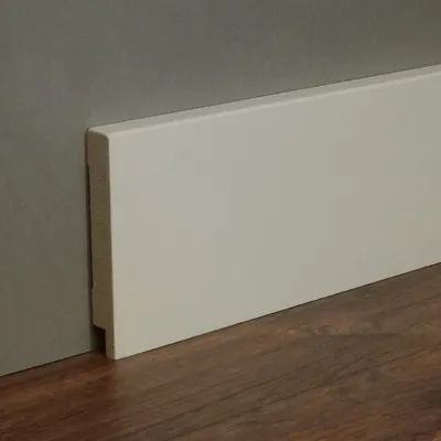 Produktbild von 2,50 m | Sockelleiste Topline MDF lackiert uni weiß