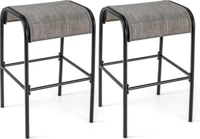 Produktbild von 2er-Set Outdoor-Barhocker - Barstühle für Balkon - Gebogene Stoffsitzfläche - Kunststoffgestell - Ohne Rücken- und Armlehnen - Tragkraft 180 kg - Kaffeebraun