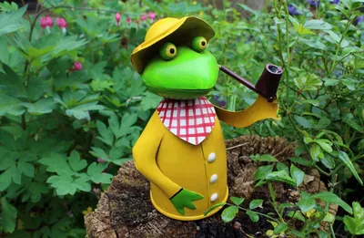 Produktbild von Maritimer Frosch Zaunhocker Gartenfigur aus Metall mit Pfeife, 21 cm hoch