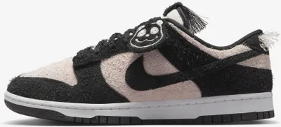 Produktbild von Nike Dunk Low Retro SE "Panda-Monium White Black Suede" Schwarz, Größe: 38.5