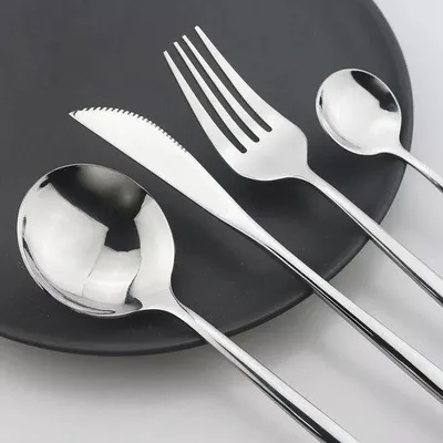 Produktbild von Famanu Besteckset Silber - 24-teilig für 6 Personen