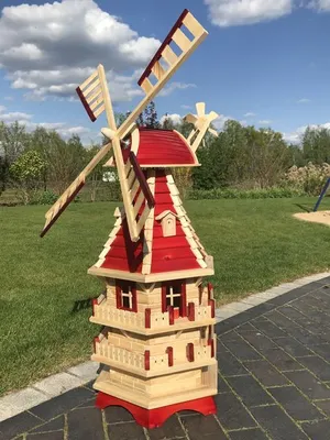Produktbild von Windmühle rot 1,40 m mit Solarbeleuchtung, Lamellendach, dreistöckig