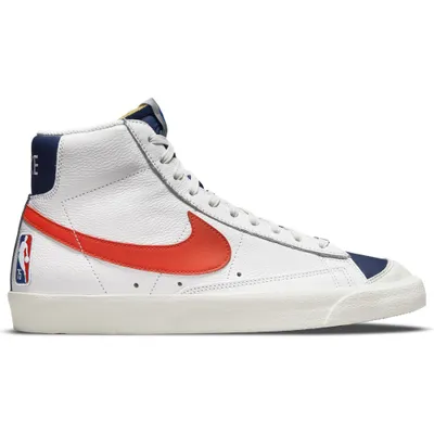 Produktbild von Nike Schuhe Blazer Mid 77 Emb, DD8025100
