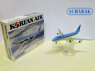 Produktbild von SCHABAK Sammler Flugzeugmodell Boeing 747-400 Flugzeug Modell Modellflugzeug