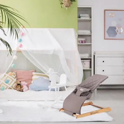 Obrázek produktu pro Dětské odrážedlo BabyGo Skippy - šedé - pro novorozence do 9 kg, 3bodové bezpečnostní pásy