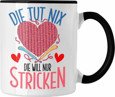 Produktbild von Trendation - Lustige Stricken Tasse Geschenk für Häckeln Rentnerin Oma (Schwarz)