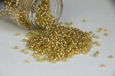 Produktbild von Streudeko Weihnachten Tanne Gold Silber, Farbe:Gold, Design:Perlen