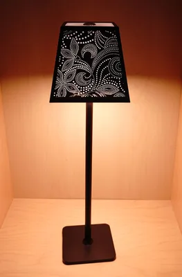 Produktbild von LED Tischlampe mit Touchfunktion Ornament formano