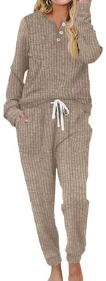 Produktbild von Damen-Set bestehend aus Pullover und Jogginghose