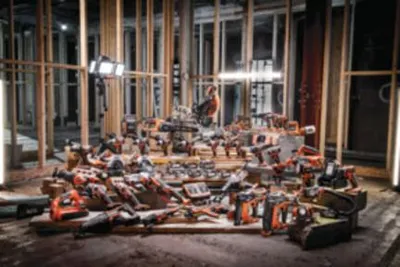 Image de AEG Tronçonneuse à chaîne sans fil ACS18B30 18V version solo avec chaîne dans le carton
