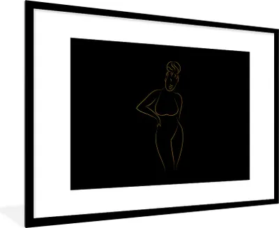 Produktbild von MuchoWow® Gerahmtes Poster Frau - Schwarz - Gold - Strichzeichnung 90x60 cm - Poster mit Schwarzem Bilderrahmen Wandposter Rahmen Foto Bilder - Wanddekoration - Fotos