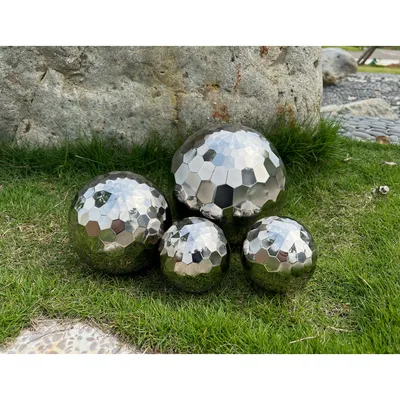 Produktbild von 4 Stück Dekokugeln DIAMANT aus Edelstahl Schwimmkugeln glänzend